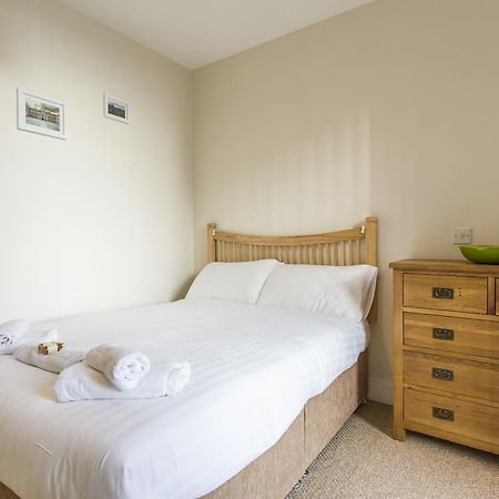 The Artane Self Catering Appartement Dublin Buitenkant foto