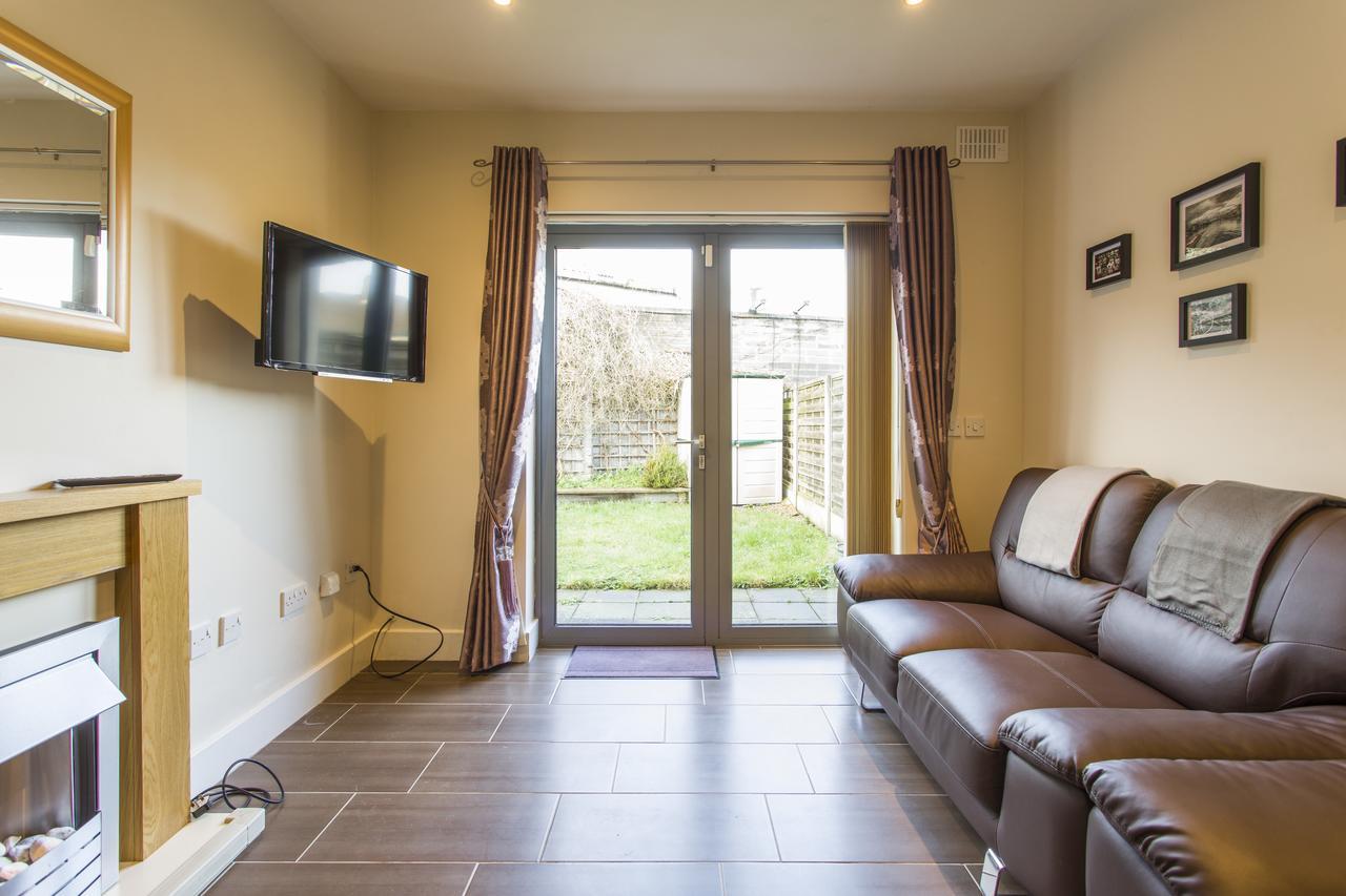 The Artane Self Catering Appartement Dublin Buitenkant foto